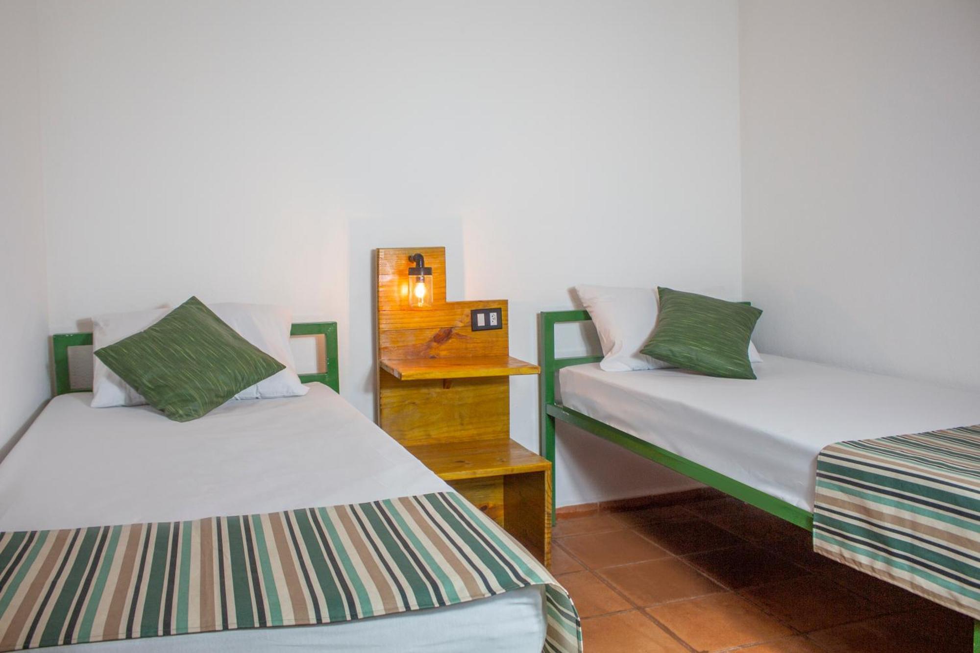 Basic Triple Room,1610383142:JPEG